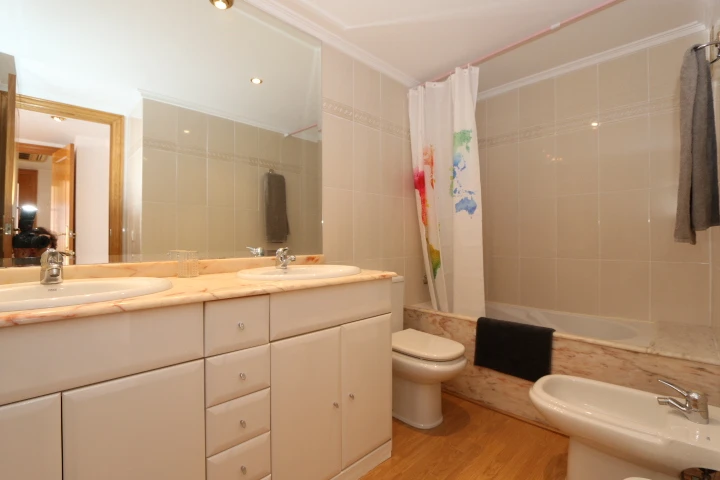 Blasco Ibáñez 194 Habitación 1