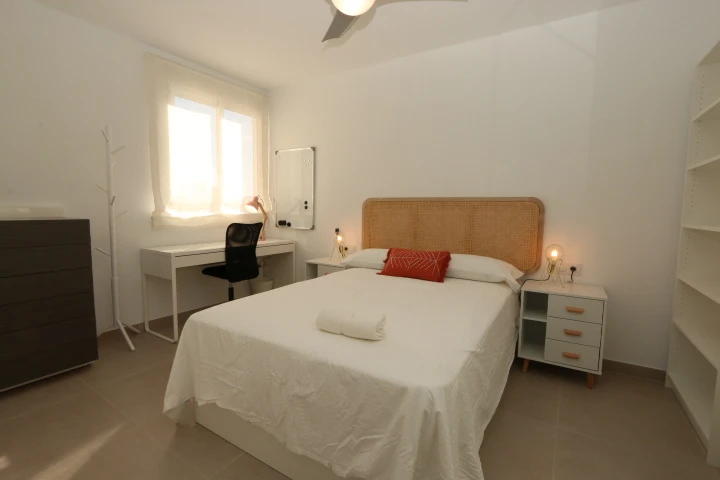 Ingeniero Rafael Janini, 27 Habitación 3