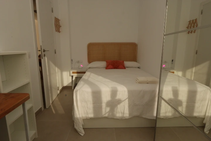 Ingeniero Rafael Janini, 27 Habitación 4