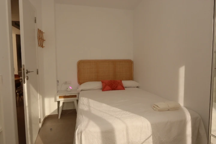Ingeniero Rafael Janini, 27 Habitación 4
