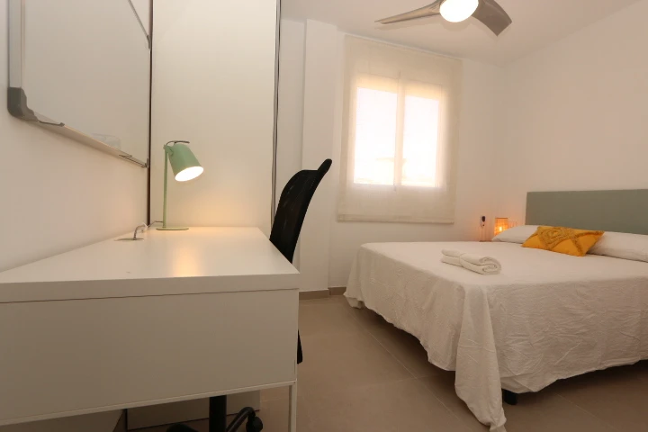 Ingeniero Rafael Janini, 27 Habitación 2