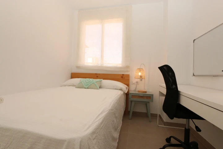 Ingeniero Rafael Janini, 27 Habitación 1