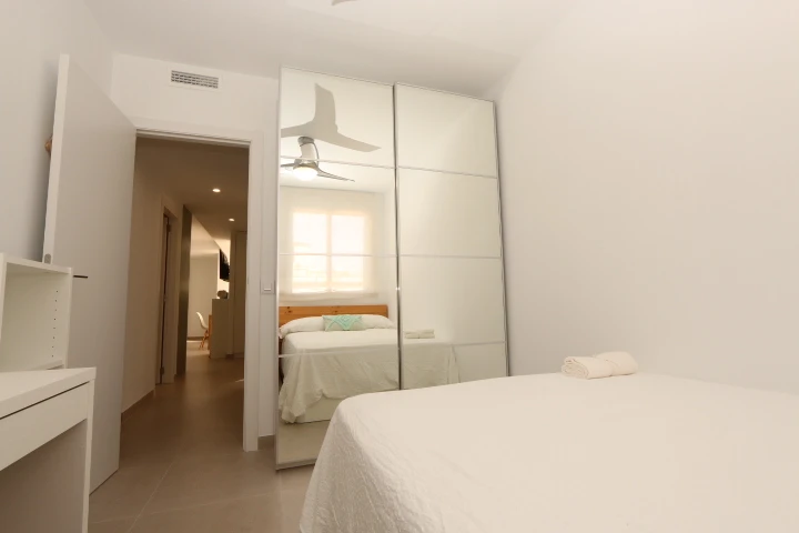 Ingeniero Rafael Janini, 27 Habitación 1