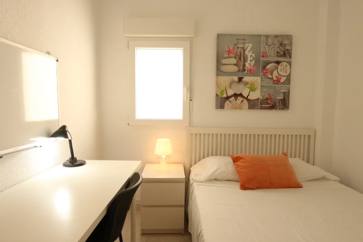 Arquitecto Gascó, 1 Habitación 4