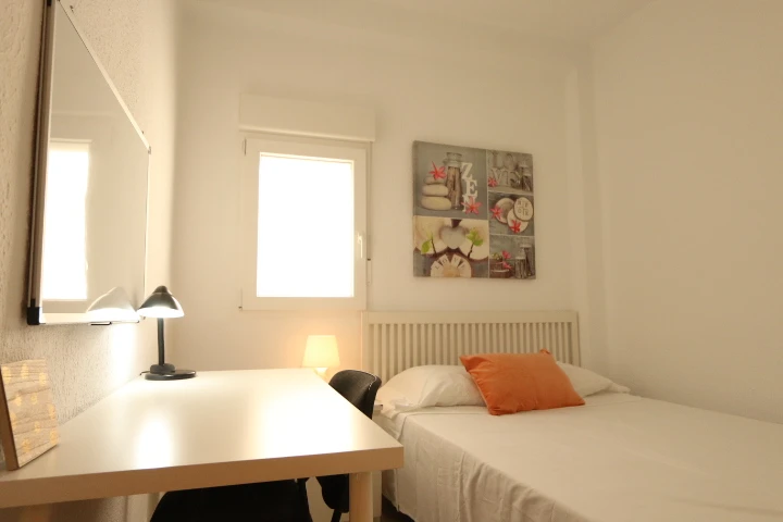 Arquitecto Gascó, 1 Habitación 4