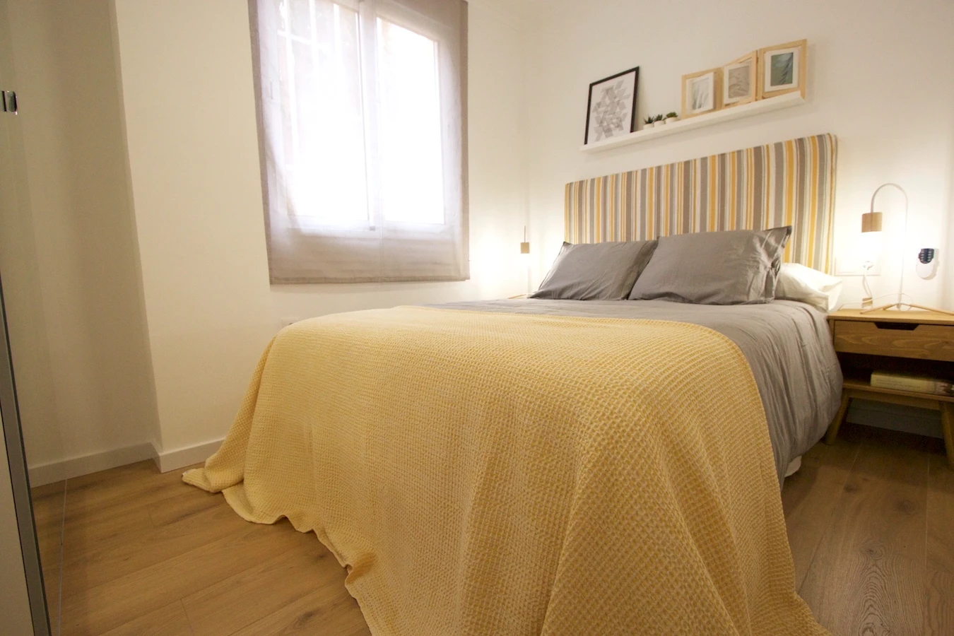 Poeta Andrés Cabrelles, 27 Habitación 2
