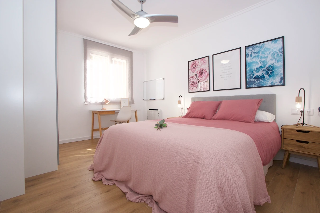 Poeta Andrés Cabrelles, 27 Habitación 3